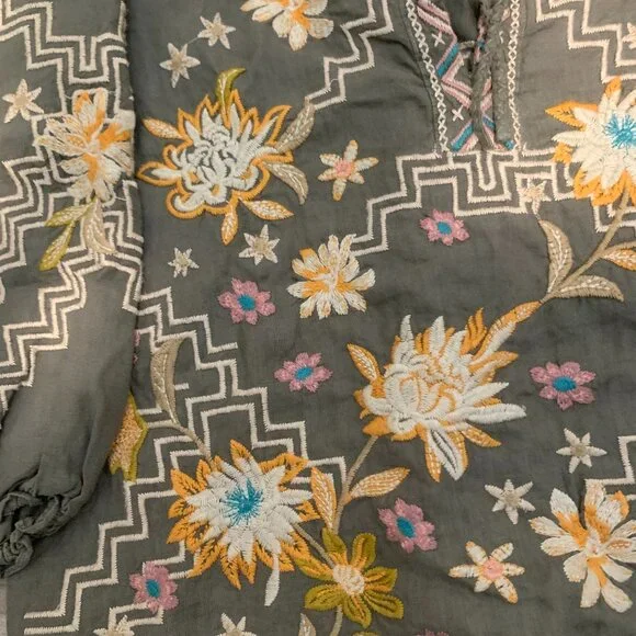 Johnny Was Embroidered Olive Green Tunic Top - Size S - Picture 7 of 8